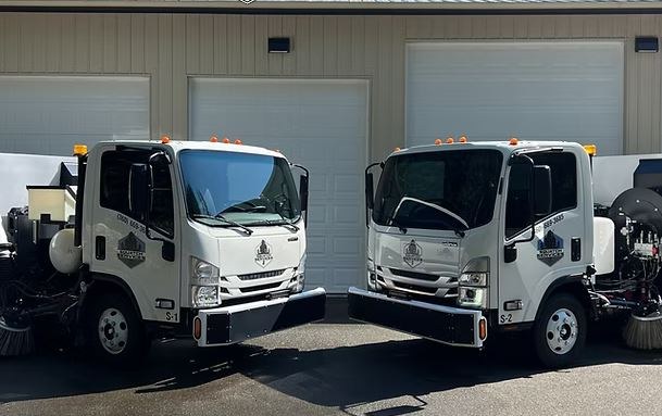 Squatch Services — truck photo from the 1-800-SWEEPER member profile.